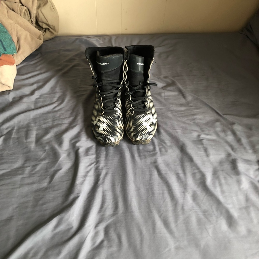 Under amour football cleats
